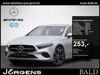 Gebraucht Mercedes A180 Advanced 136 PS (100 kW) 2023 Iridiumsilber metallic Limousine