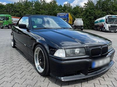 Gebraucht BMW 320 Cabriolet M Sport 1995 Schwarz Cabrio