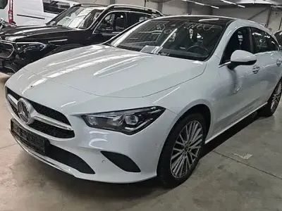 Gebraucht Mercedes CLA250 160 PS (117 kW) 2023 Silber Coupé