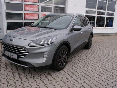 Gebraucht Ford Kuga Titanium 152 PS (111 kW) 2020 Mineralsilber SUV