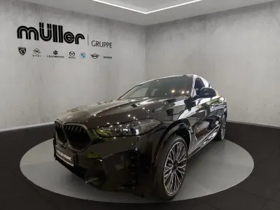 Gebraucht BMW X6 M Sport 286 PS (210 kW) 2024 Black sapphire metallic SUV