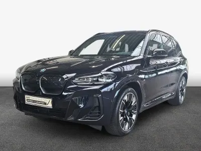 Gebraucht BMW iX3 M Sport 210 kW (286 PS) 2023 Schwarz SUV
