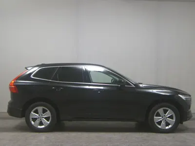 Gebraucht Volvo XC60 Core 197 PS (144 kW) 2022 Other SUV
