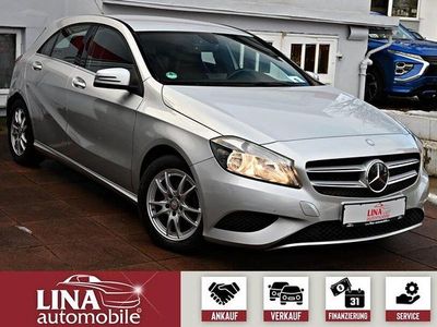 Gebraucht Mercedes A180 109 PS (80 kW) 2013 Silber Limousine