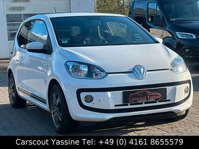 Gebraucht VW up! CLUB 60 PS (44 kW) 2015 Weiß Kleinwagen