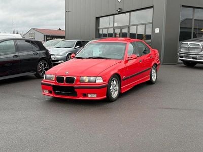 Gebraucht BMW 323 M Sport 170 PS (125 kW) 1997 Rot Limousine