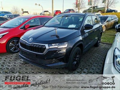 Schwarzmagic perleffekt Gebraucht 2023 Skoda Karoq Style SUV | 28.999 € (Guter Preis)