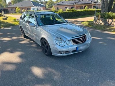 Mercedes E220