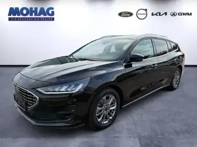 Używany Ford Focus Titanium 125 KM (91 kW) 2022 Czarny Kombi