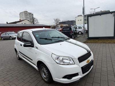 Gebraucht Chevrolet Aveo 84 PS (61 kW) 2010 Weiß Kleinwagen