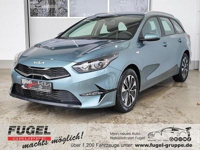 Neu Kia Ceed Sportswagon 140 PS (102 kW) 2026 Yucca steel grey Kombi