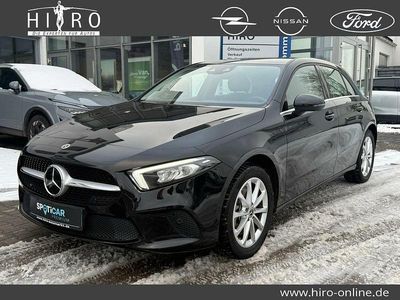 Kosmosschwarz lack Gebraucht 2022 Mercedes A250 Limousine | 25.990 € (Fairer Preis)