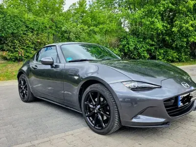 Używany Mazda MX5 Exclusive-Line 160 KM (117 kW) 2017 Szary Kabriolet
