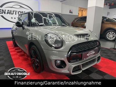 Grau Gebraucht 2018 Mini Cooper S Kleinwagen | 15.700 € (Fairer Preis)