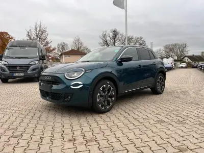 Usata Fiat 600 La Prima 145 CV (106 kW) 2025 Verde SUV