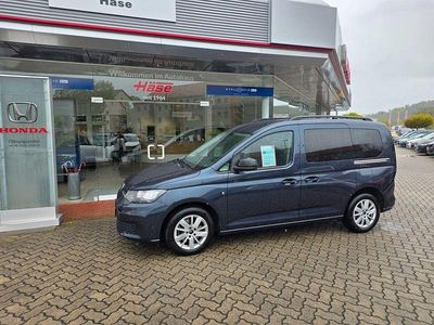 Używany VW Caddy Life 102 KM (75 kW) 2021 Niebieski Minivan