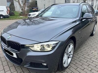 Gebraucht BMW 320 M Sport 190 PS (139 kW) 2018 Grau Kombi