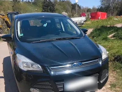 Usata Ford Kuga 170 CV (125 kW) 2014 Nero SUV