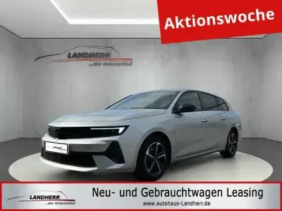 Gebraucht Opel Astra 131 PS (96 kW) 2024 Kristall silber (metallic) Kleinwagen