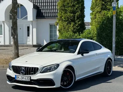 Gebraucht Mercedes C63 AMG AMG 476 PS (350 kW) 2019 Weiß Coupé