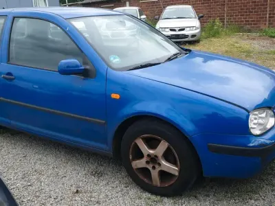 Gebraucht VW Golf III 75 PS (55 kW) 1999 Blau Limousine
