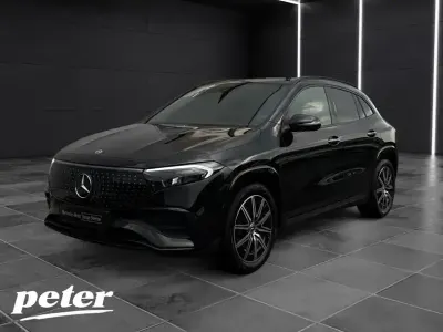 Gebraucht Mercedes EQA300 AMG 167 kW (228 PS) 2025 Metalliclack kosmosschwarz SUV