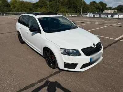 Gebraucht Skoda Octavia RS 230 PS (169 kW) 2016 Weiß Kombi