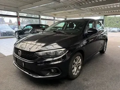 Usata Fiat Tipo Pop 95 CV (69 kW) 2020 Nero Berlina