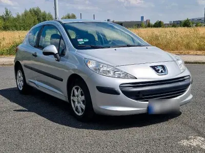 Gebraucht Peugeot 207 88 PS (64 kW) 2007 Grau Kleinwagen
