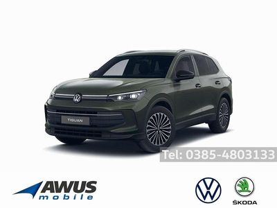 Cipressino grün Neu 2025 VW Tiguan Life SUV | 51.575 € (Teuer)