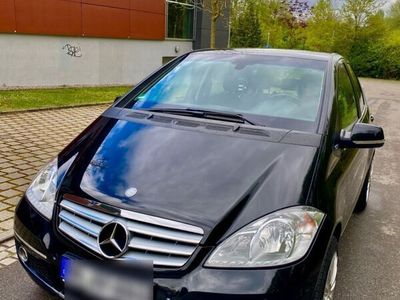 gebraucht Mercedes A180 CDI AVANTGARDE AUTOMATIK AHK ALU