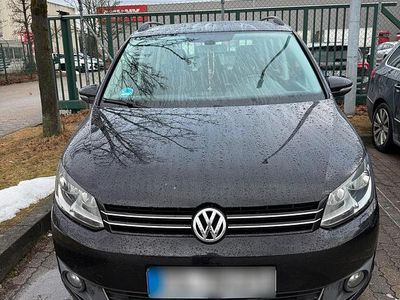 Gebraucht VW Touran 103 PS (75 kW) 2011 Schwarz Van / Kleinbus