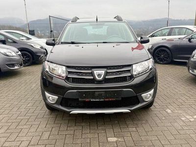 Gebraucht Dacia Sandero Prestige 90 PS (66 kW) 2016 Schwarz Limousine