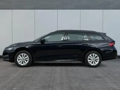 Neu Skoda Octavia Selection 150 PS (110 kW) 2025 Schwarz Kombi