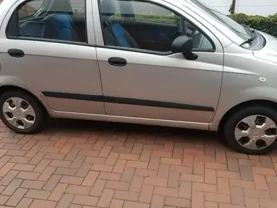 Gebraucht Chevrolet Matiz 52 PS (38 kW) 2009 Silber Kleinwagen