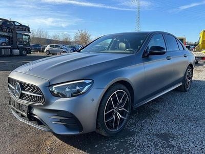 Gebraucht Mercedes E300 AMG 306 PS (225 kW) 2022 Limousine