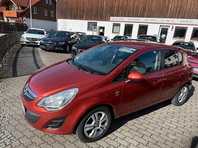 Gebraucht Opel Corsa 87 PS (63 kW) 2013 Rot Kleinwagen