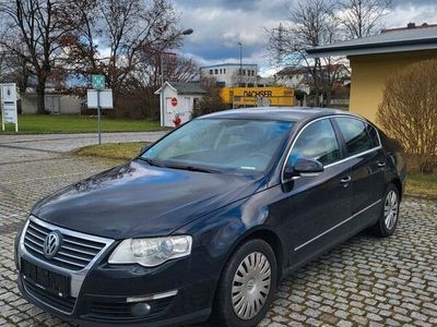 gebraucht VW Passat 2.0 TDI Limousine mit guter Austattung, Navi, Xenon,Alu