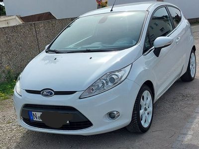 gebraucht Ford Fiesta 1,25 60kW Titanium Titanium