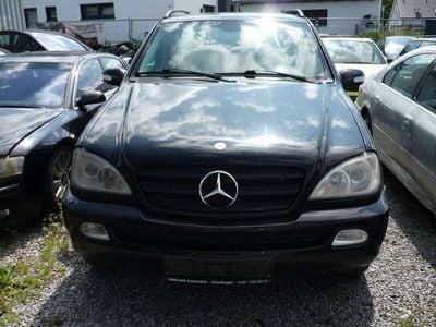 Mercedes ML270