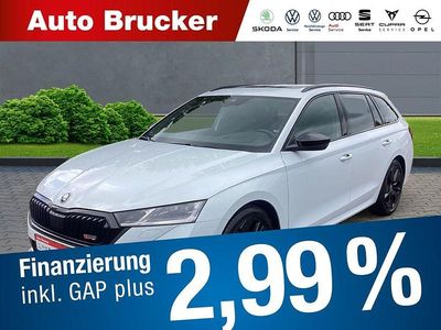 Weiss Gebraucht 2022 Skoda Octavia RS Kombi | 27.670 € (Fairer Preis)