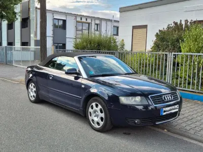 Gebraucht Audi A4 Cabriolet 170 PS (125 kW) 2002 Blau Cabrio