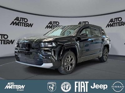 Neu Jeep Compass 145 PS (106 kW) 2026 Volcano black SUV