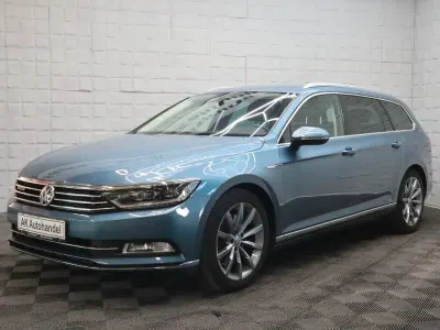 Używany VW Passat Highline 239 KM (175 kW) 2018 Niebieski Kombi