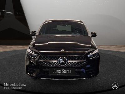Gebraucht Mercedes B180 AMG Line Premium Plus 136 PS (100 kW) 2023 Schwarz Van / Kleinbus