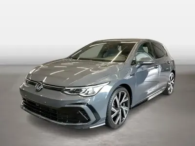 Gebraucht VW Golf VIII R-line 150 PS (110 kW) 2024 Delfingrau (metallic) Limousine