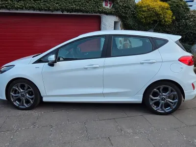 Używany Ford Fiesta ST-Line 125 KM (91 kW) 2020 Biały Hatchback
