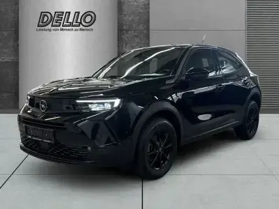 Gebraucht Opel Mokka Ultimate 131 PS (96 kW) 2023 Lackierung schwarz perla nera/ SUV
