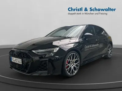 Gebraucht Audi RS3 Comfort 400 PS (294 kW) 2025 Mythosschwarz metallic Limousine