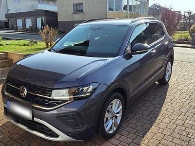 Gebraucht VW T-Cross Goal 150 PS (110 kW) 2025 Grau SUV